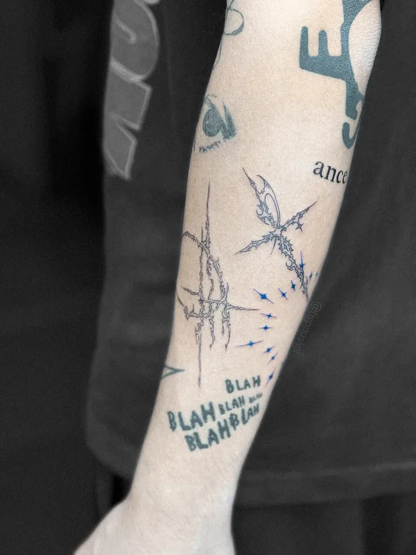 black and grey linework татуировка на forearm #97083 | Тату мастер Мария Наумова