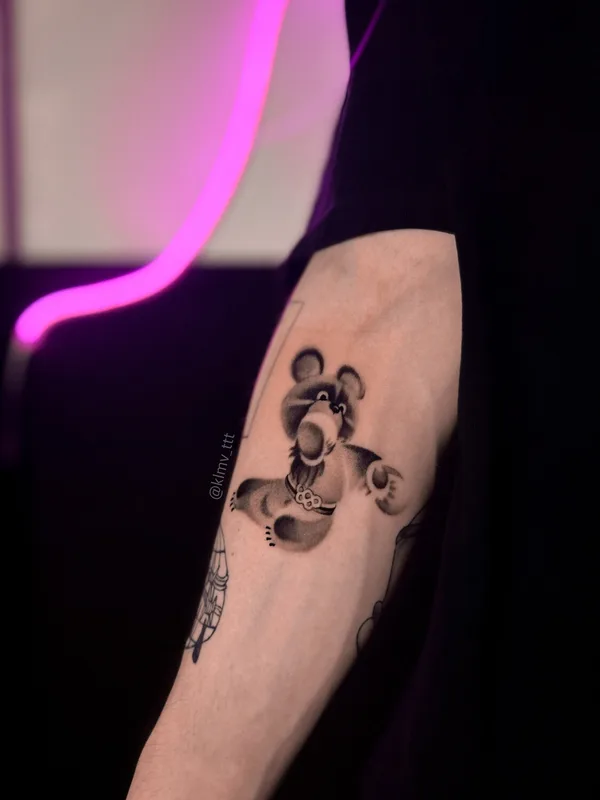 black and grey black and grey 타투 부위 forearm #97096 | 타투이스트 Юля Кильмаева