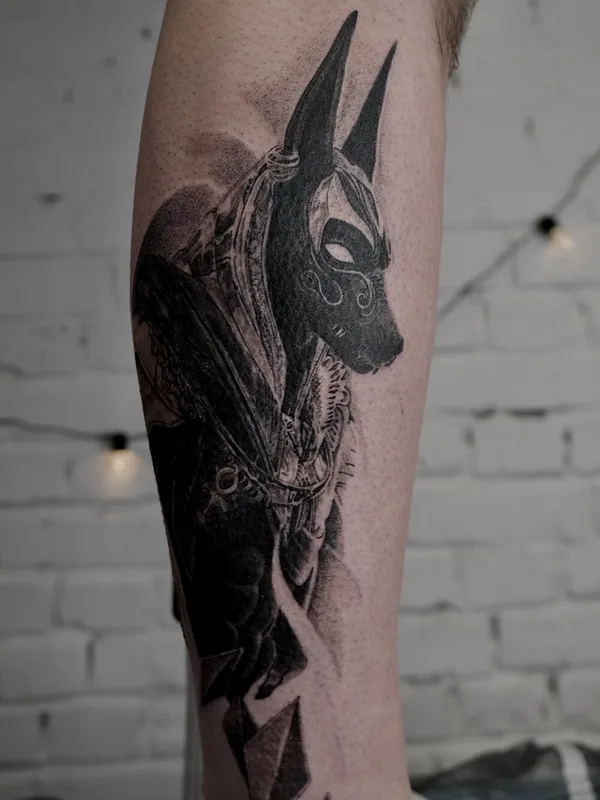 black and grey blackwork татуировка на calf #97311 | Тату мастер Надежда Анатольевна Мазалова