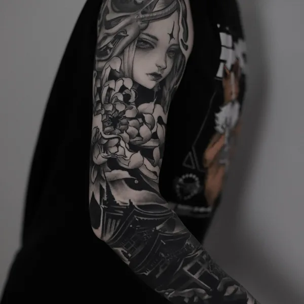 Abstract tattoo by Valentin Markgraf in Poznań