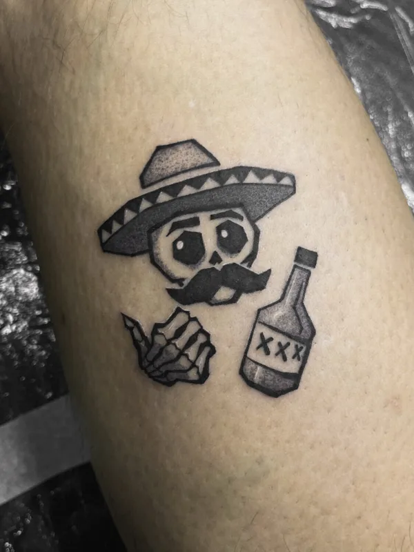 male blackandgrey graphic Tatuagem em leg #99355 | Tatuador Alena