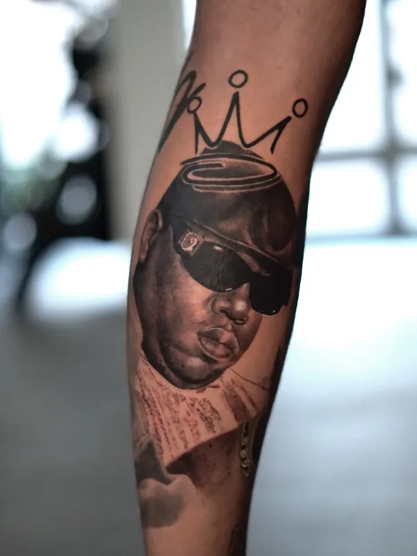 black and grey realism tatuaje en forearm #98001 | Tatuador Remko