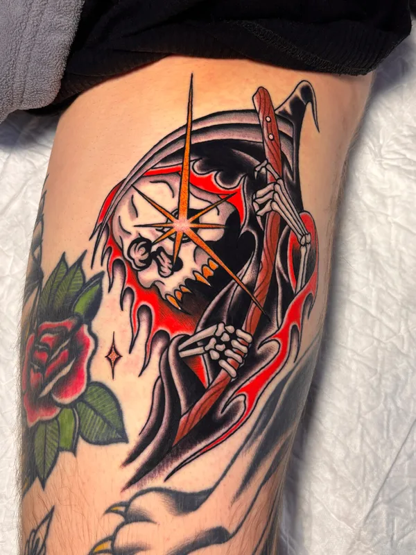 color traditional Tatuaggio su thigh #98091 | Tatuatore Павел Seneli