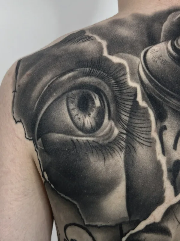 male blackandgrey realism tattoo on back #98149 | Tattoo Artist Александр Кучин