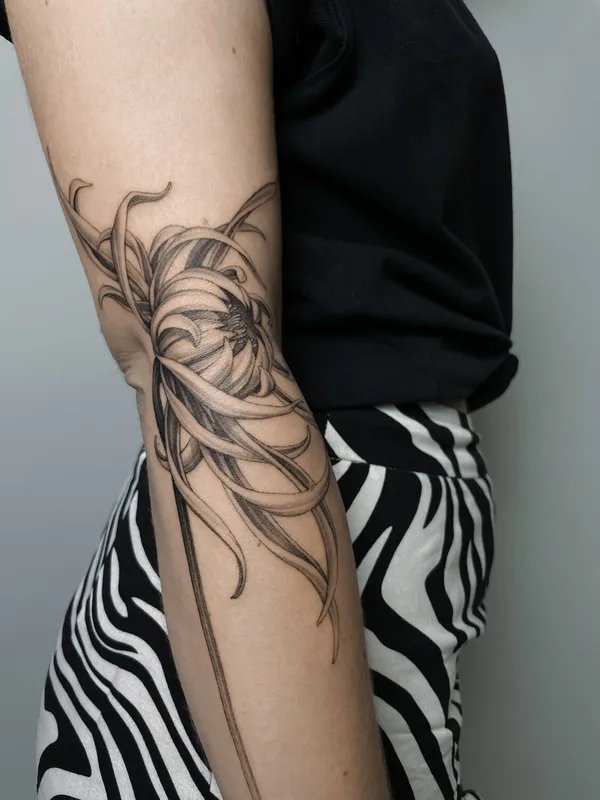 black and grey black and grey татуировка на forearm #98548 | Тату мастер Alexey Renoit