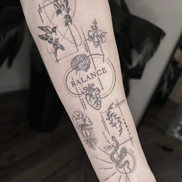 Fine Line tattoo by Becci | Eisvogel Tattoo in Stuttgart