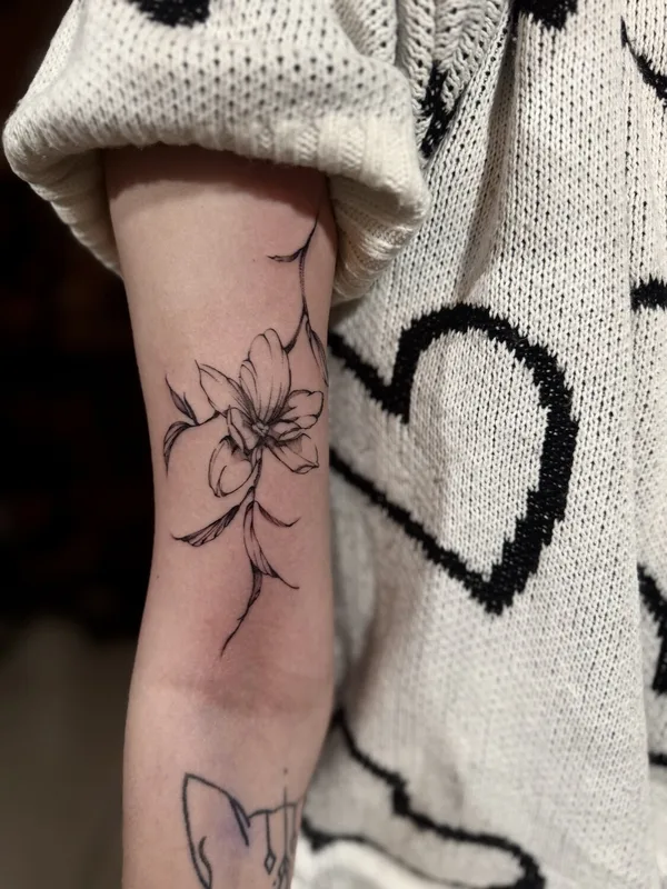 black and grey fineline tattoo on forearm #98975 | Tattoo Artist julia wzertis