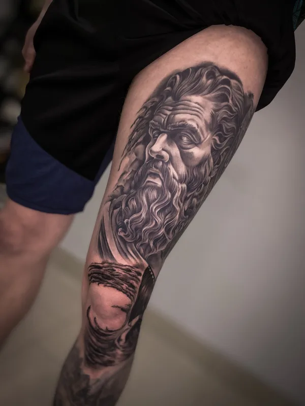 male blackandgrey realism татуировка на leg #99070 | Тату мастер Никита Наймушин