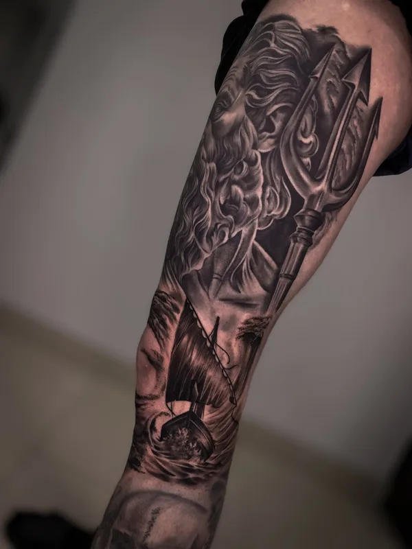 male blackandgrey realism татуировка на leg #99069 | Тату мастер Никита Наймушин