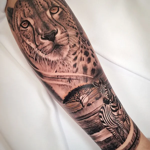 Feminine tattoo by Daniel Moreno in Kissimmee