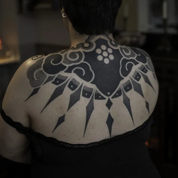Ornamental tattoo by Jihoon in Seoul