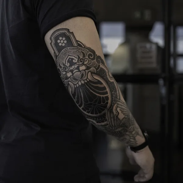 Ornamental tattoo by Jihoon in Seoul