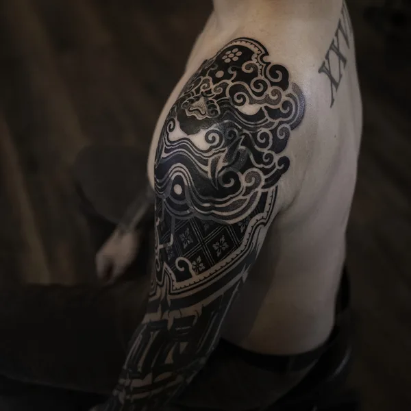 Ornamental tattoo by Jihoon in Seoul