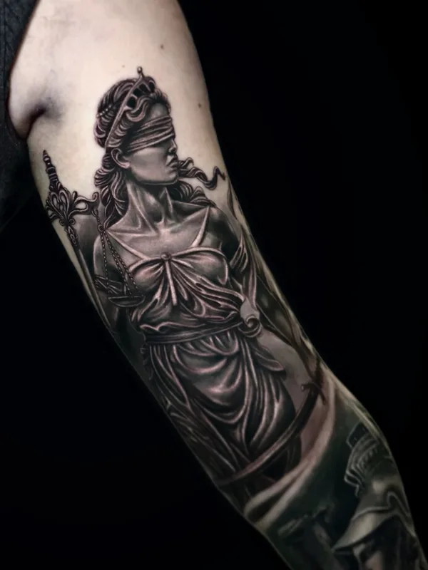 black and grey realism татуировка на full sleeve #100763 | Тату мастер Lisa South