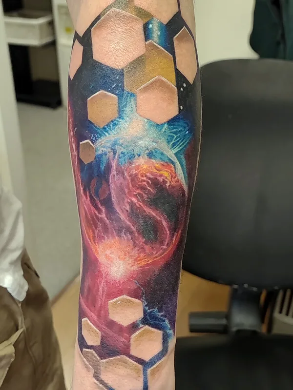 color abstract татуировка на forearm #100282 | Тату мастер Сергей Рыба