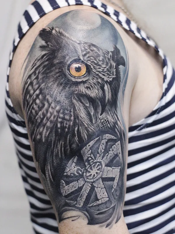 black and grey realism татуировка на upper arm #100289 | Тату мастер Сергей Рыба