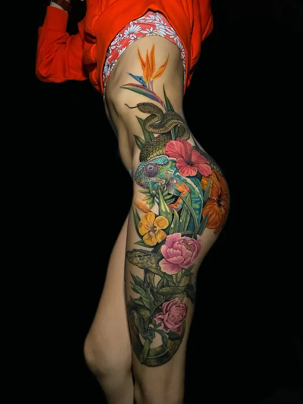 female color realism татуировка на thigh #101048 | Тату мастер Melissa Reyes