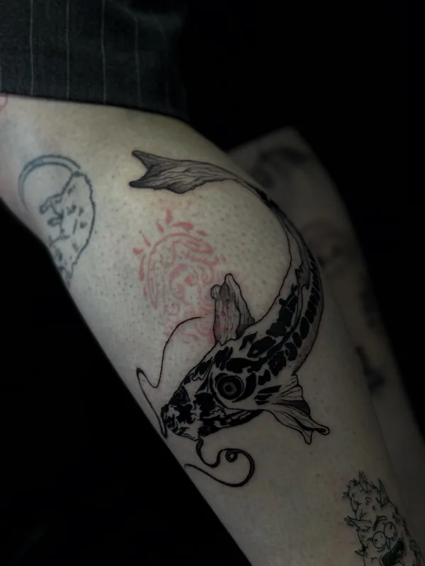 female black Tatuagem em shin #104782 | Tatuador Екатерина Сысоева