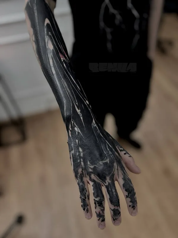 whipshading tattoo by BENUATATTOO in Moscow