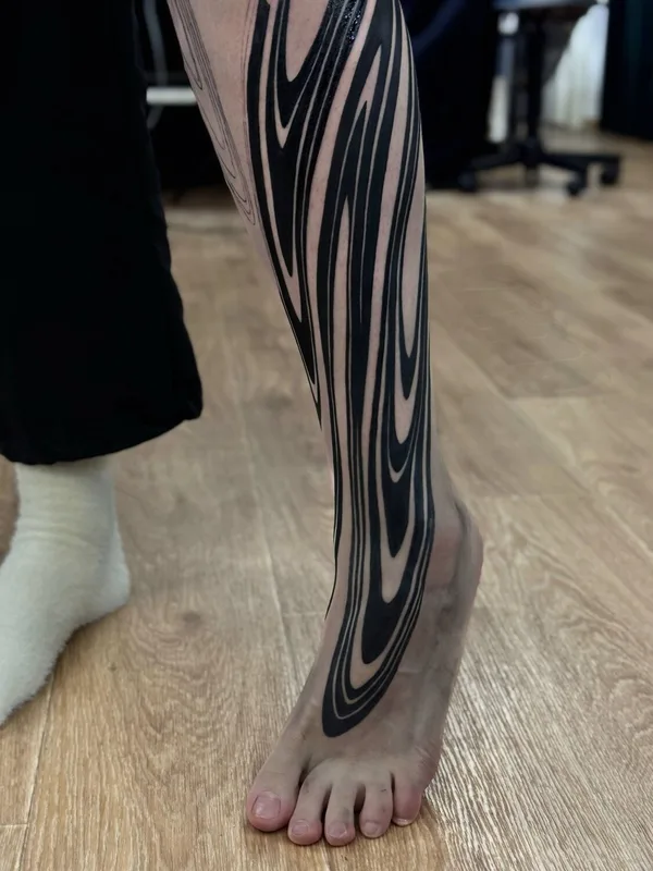 whipshading tattoo by BENUATATTOO in Moscow