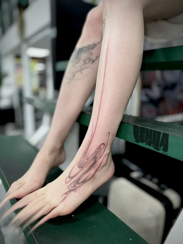 whipshading tattoo by BENUATATTOO in Moscow