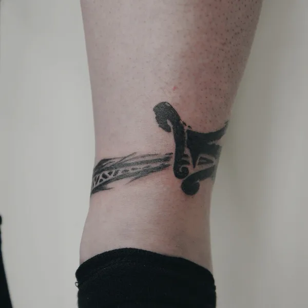 Fine Line tattoo by Алина Филимонова in Moscow