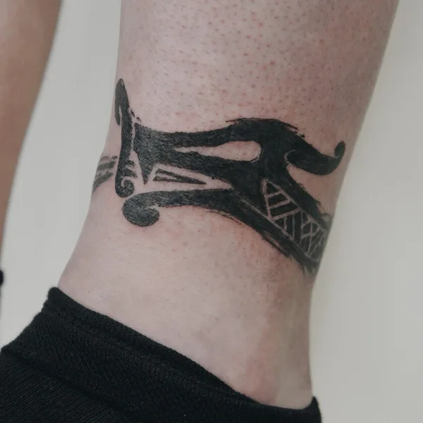 Fine Line tattoo by Алина Филимонова in Moscow