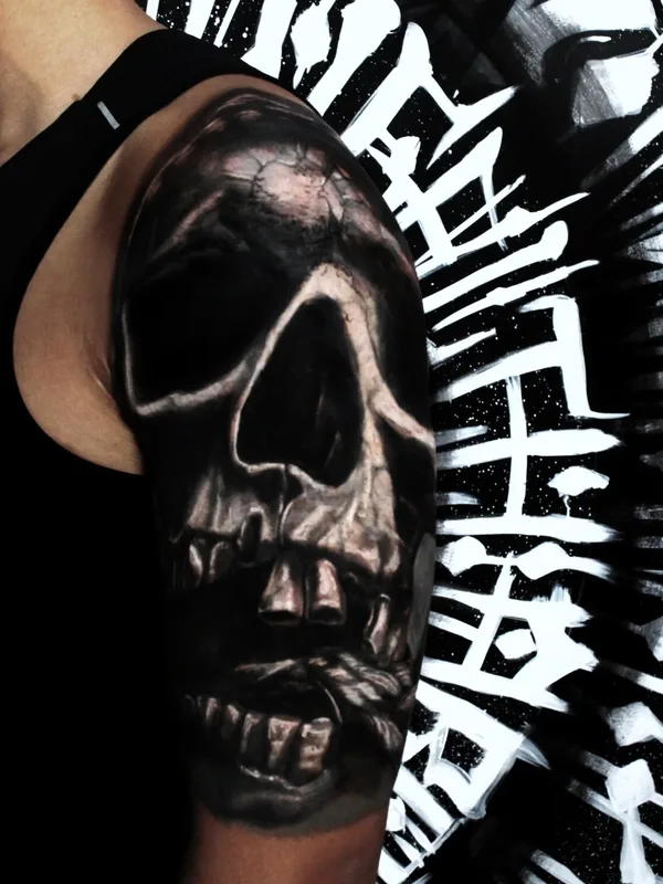 male blackandgrey coverup Tatuagem em biceps #103837 | Tatuador Marin Yordanov - Yordanov Arts