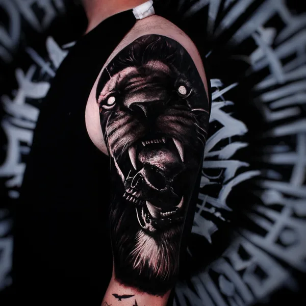 Biomechanical tattoo by Marin Yordanov - Yordanov Arts