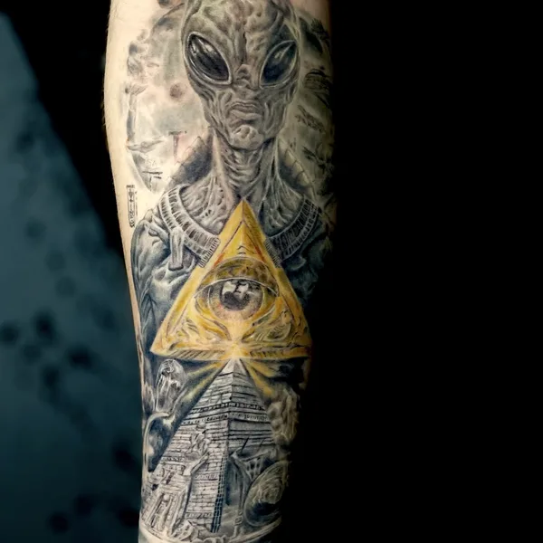 Реализм tattoo by Mozes artur in Dubai