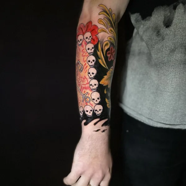 coverup tattoo by ДЭН ОТЧИЧЕНКО in Оренбург