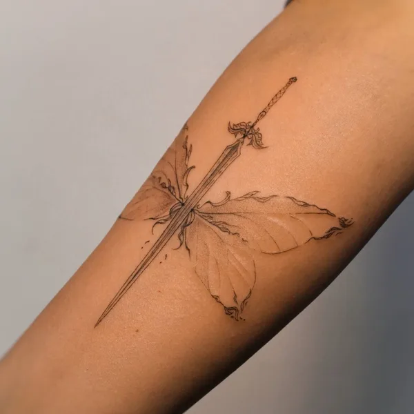 Feminine tattoo by Мария Мельник in Саратов