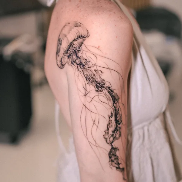 Micro Realism tattoo by Nikita Ilin in Funchal