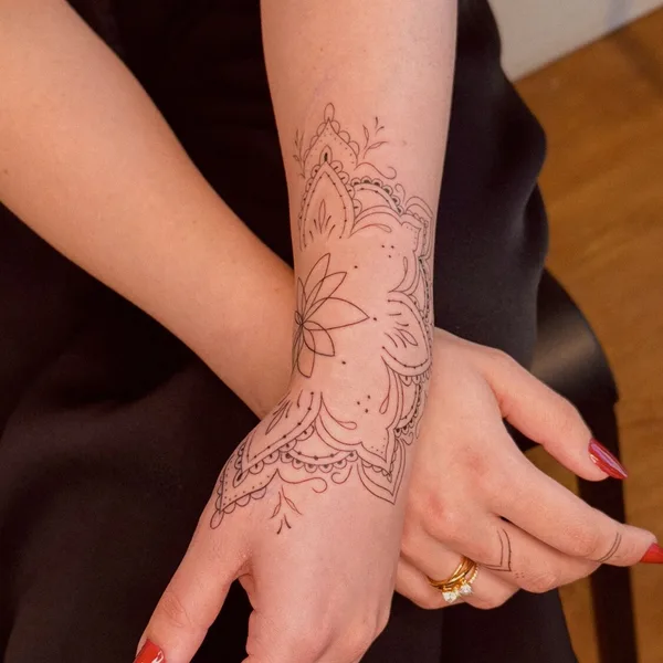 Black tattoo by Gi Bianco in Porto