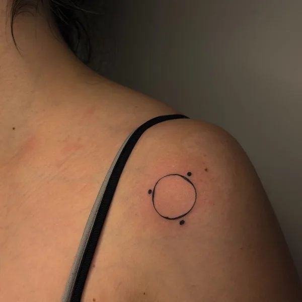 Minimalism tattoo by Anastasia Kulikova in Zagreb