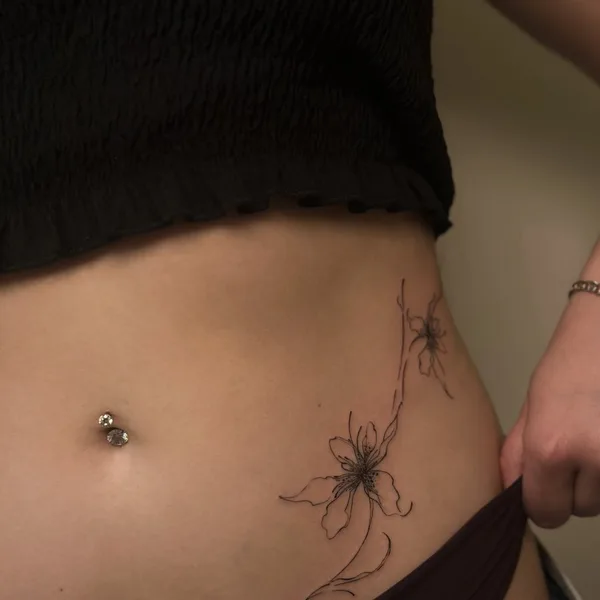 Minimalism tattoo by Anastasia Kulikova in Zagreb