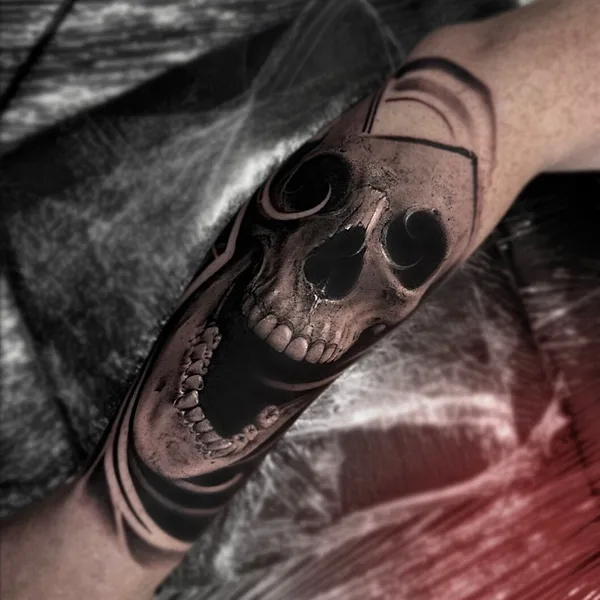 Реализм tattoo by Роман Лашманов in Саранск