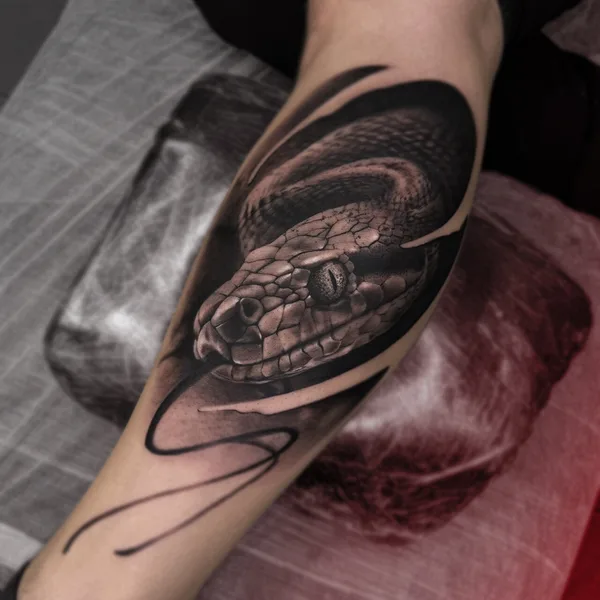 Реализм tattoo by Роман Лашманов in Саранск