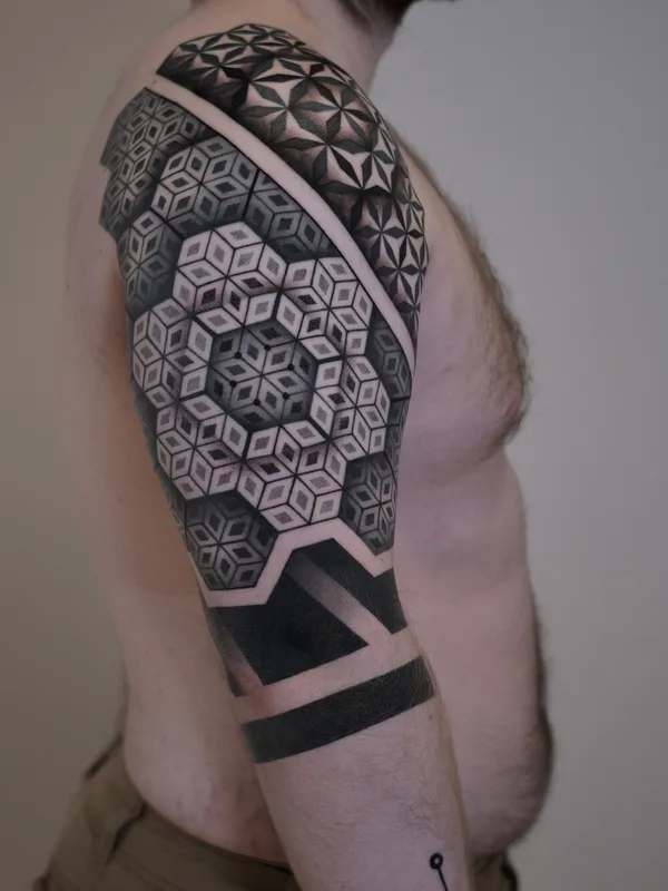 male black geometric 타투 부위 sleeve #95260 | 타투이스트 Oni.hori