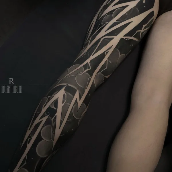 Japanese tattoo by РОМАН МИГУРА in Moscow