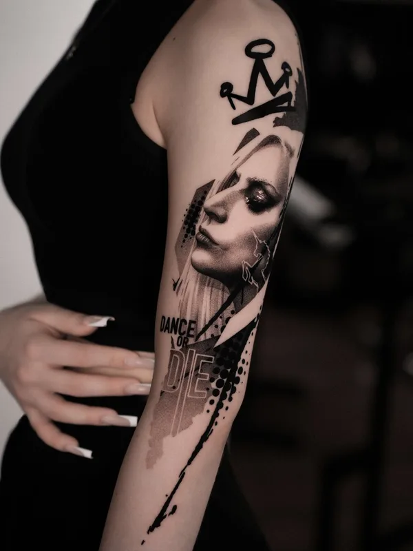 female black and grey blackwork татуировка на forearm #95077 | Тату мастер Petr Shvets