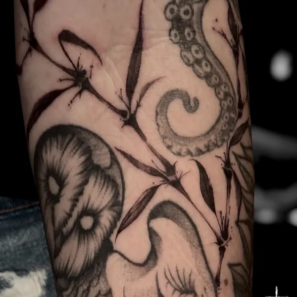 Micro Realism tattoo by Claudia Fedorovici  in Amsterdam