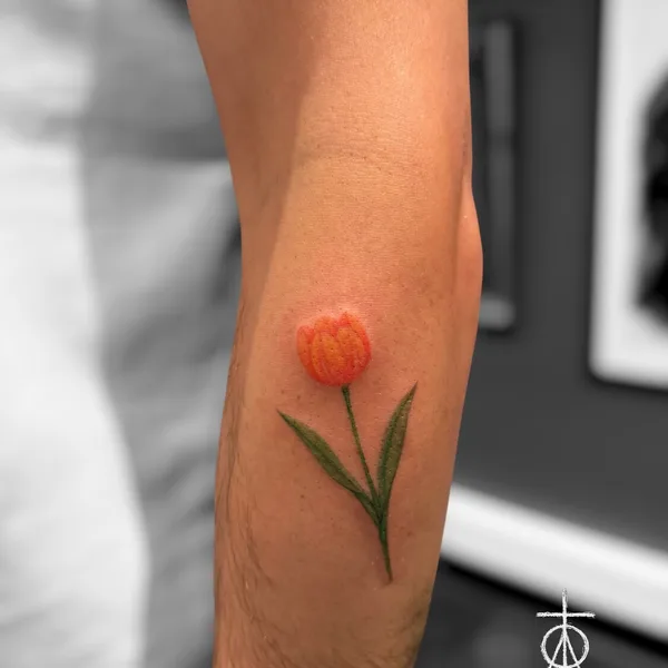 Micro Realism tattoo by Claudia Fedorovici  in Amsterdam