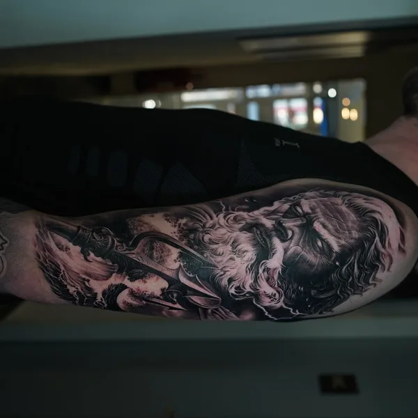 coverup tattoo by Gregory Pazdniakou  in Москва