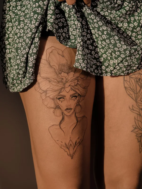female black illustrative Tatuagem em thigh #91219 | Tatuador Kseniia Grazhdan