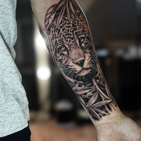 Реализм tattoo by Mariia Bortn in Donostia
