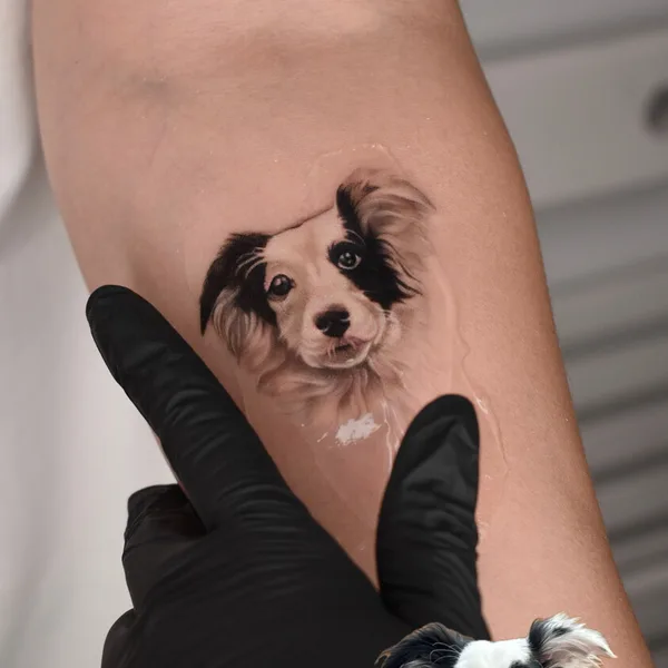 Micro Realism tattoo by Екатерина Биянова in Saint Petersburg