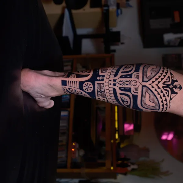 Polynesian tattoo by максим кокин in Saint Petersburg