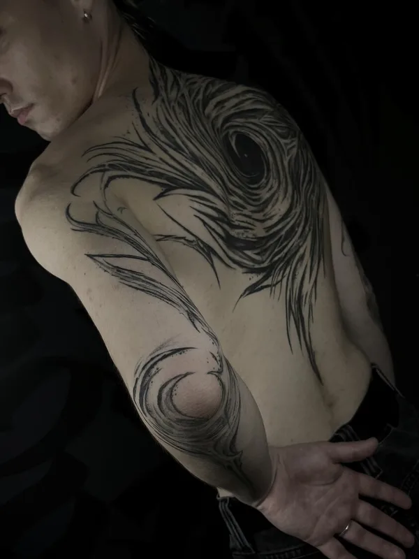 Абстрактная tattoo by VIkykomori in Тбилиси