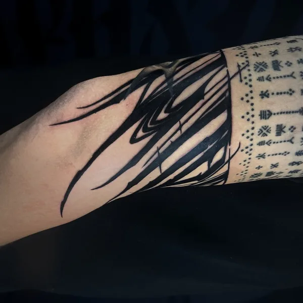 Abstract tattoo by VIkykomori in Tbilisi